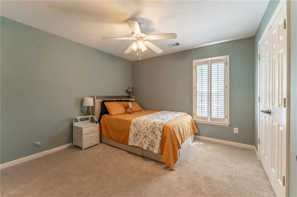 988 Gentry Lane, Marietta, Georgia image 30