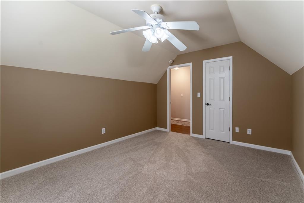 988 Gentry Lane, Marietta, Georgia image 38