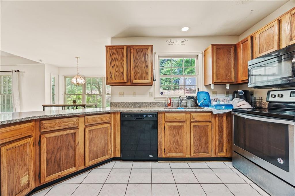 502 Fortune Ridge Road, Stone Mountain, Georgia image 10