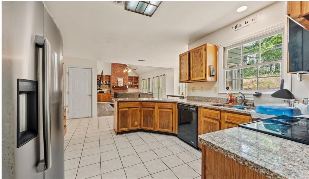 502 Fortune Ridge Road, Stone Mountain, Georgia image 8