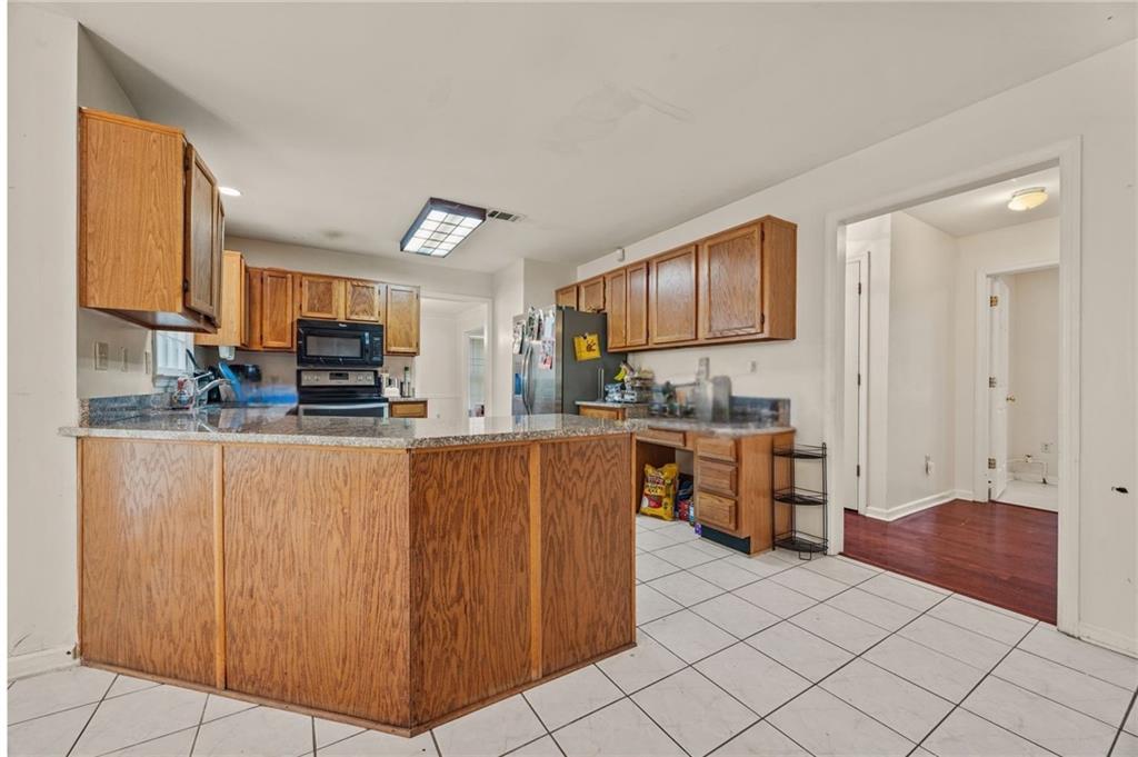 502 Fortune Ridge Road, Stone Mountain, Georgia image 7