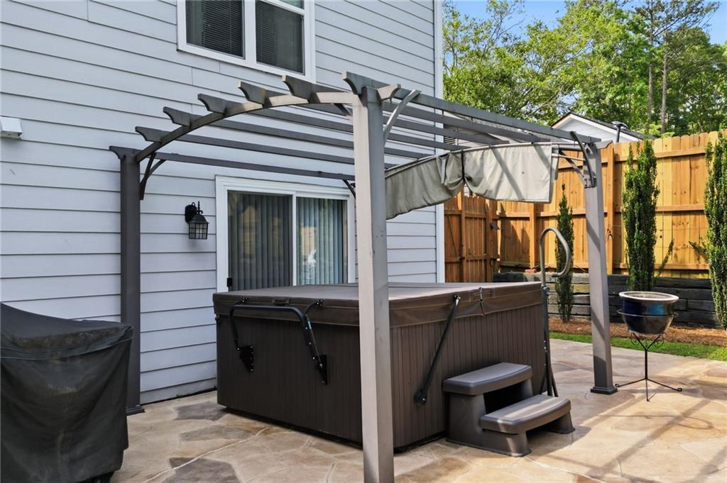 325 Ivy Mill Court