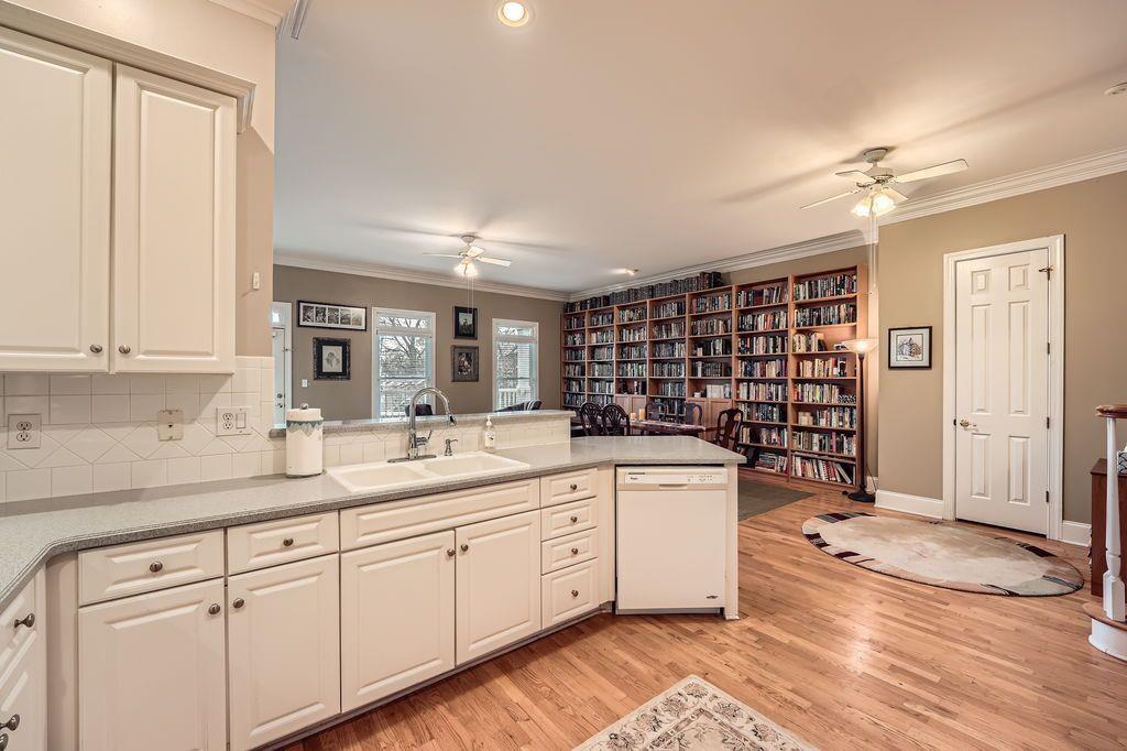 397 4th Street NE