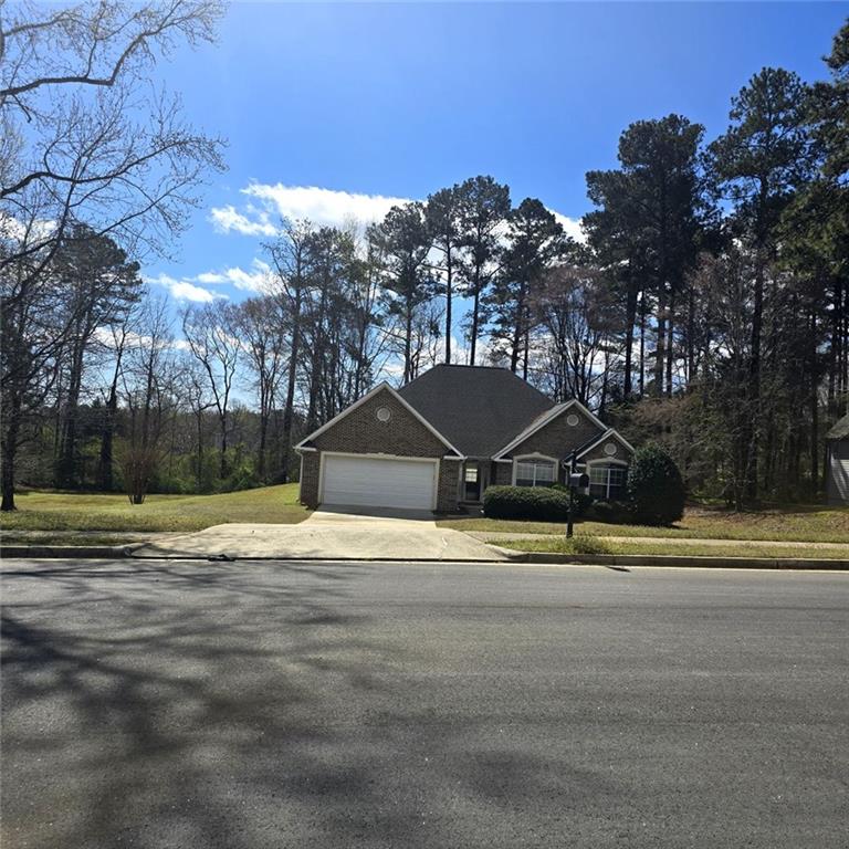 104 Oak Bend Drive, Stockbridge, Georgia image 1