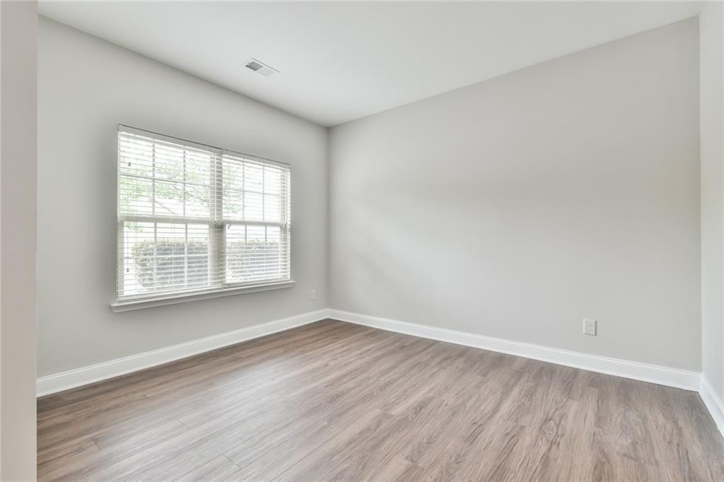 3633 Fallen Oak Drive
