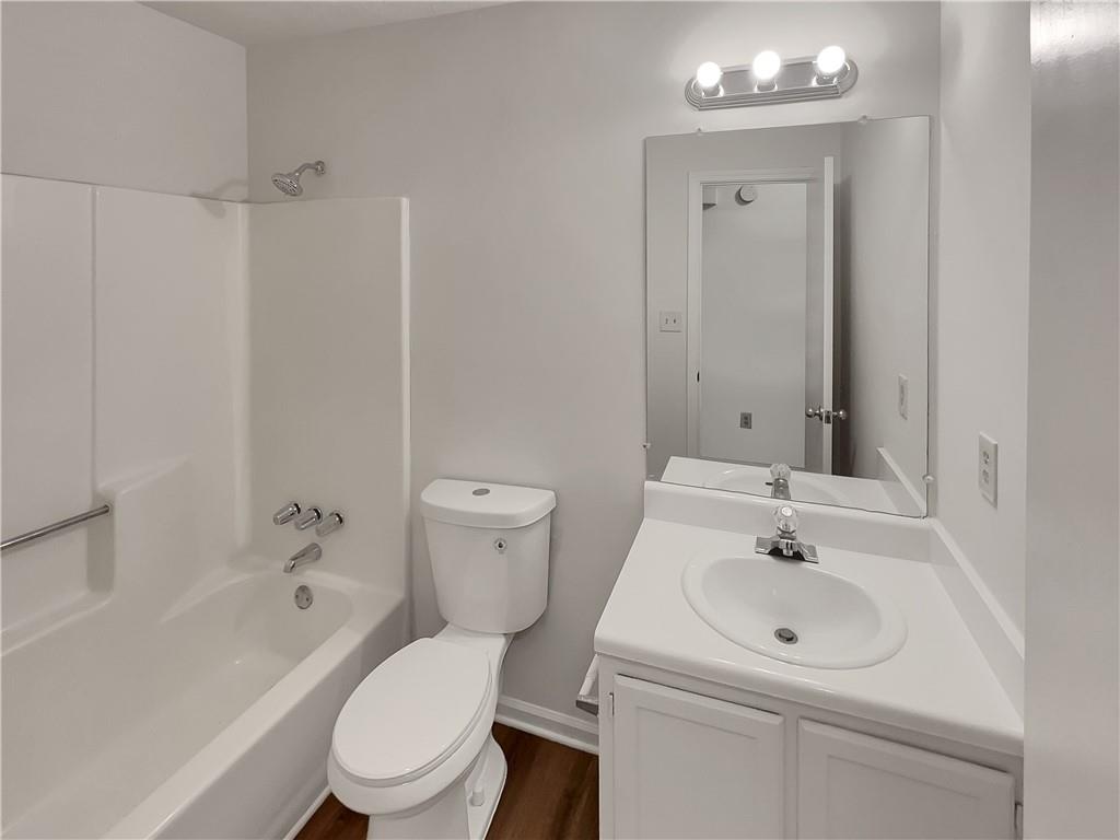 320 Rebecca Lake Way, Fairburn, Georgia image 7