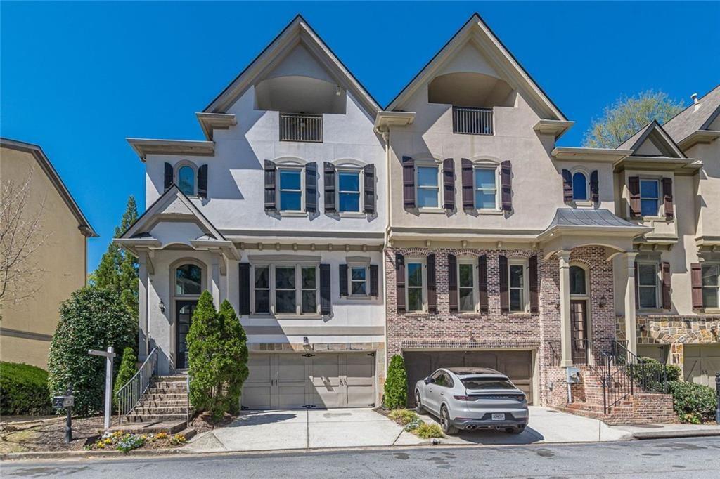 1930 Saxon Valley Circle NE