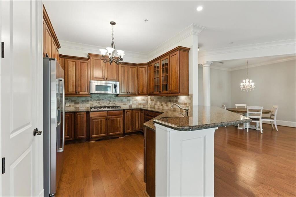 Washington Avenue Commons - Residential