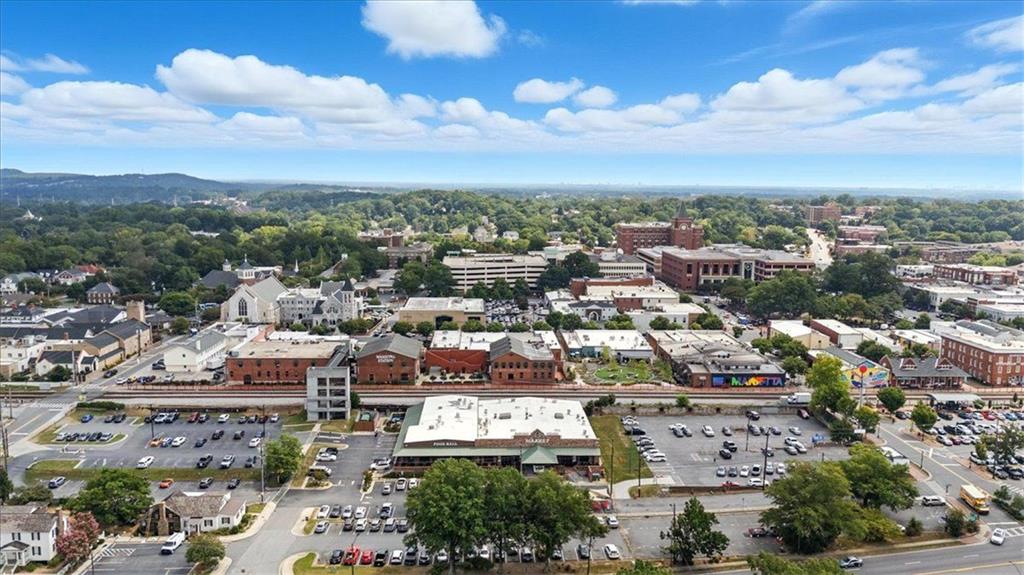 Washington Avenue Commons - Residential
