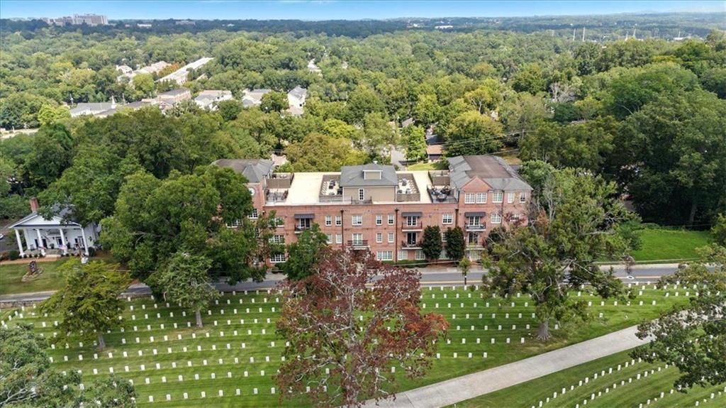 351 Washington Avenue NE 208