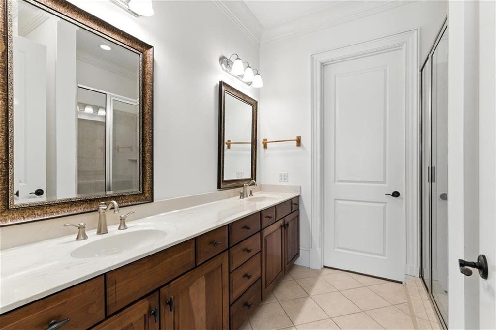 Washington Avenue Commons - Residential