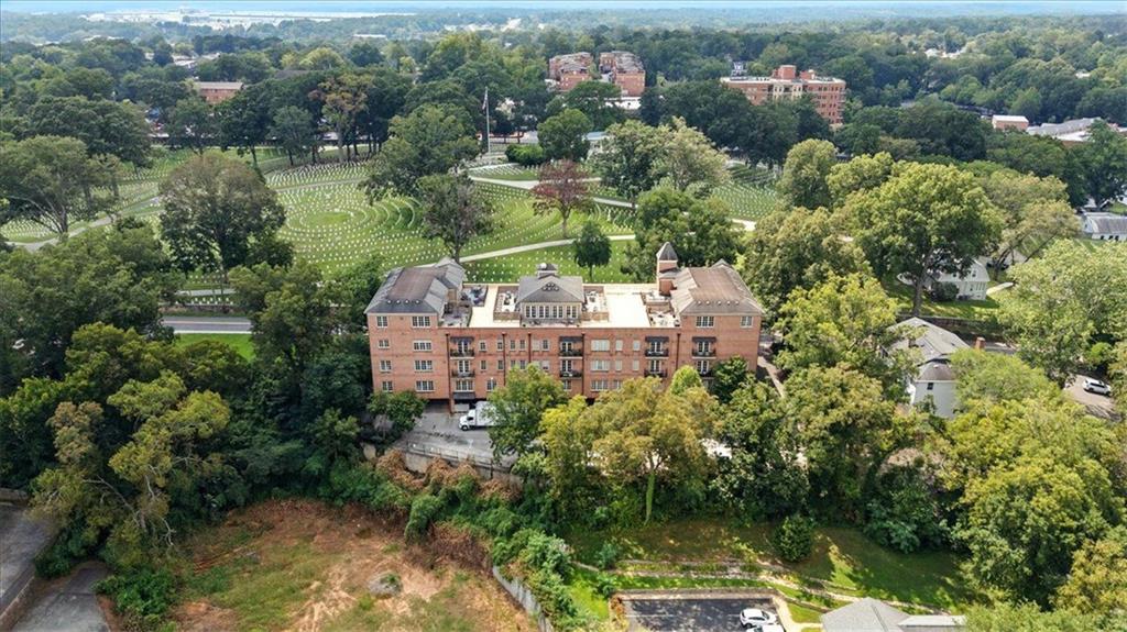 Washington Avenue Commons - Residential