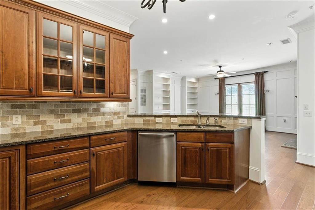 Washington Avenue Commons - Residential