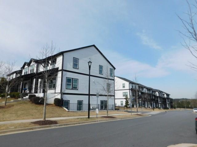 912 Sweetwater Grove