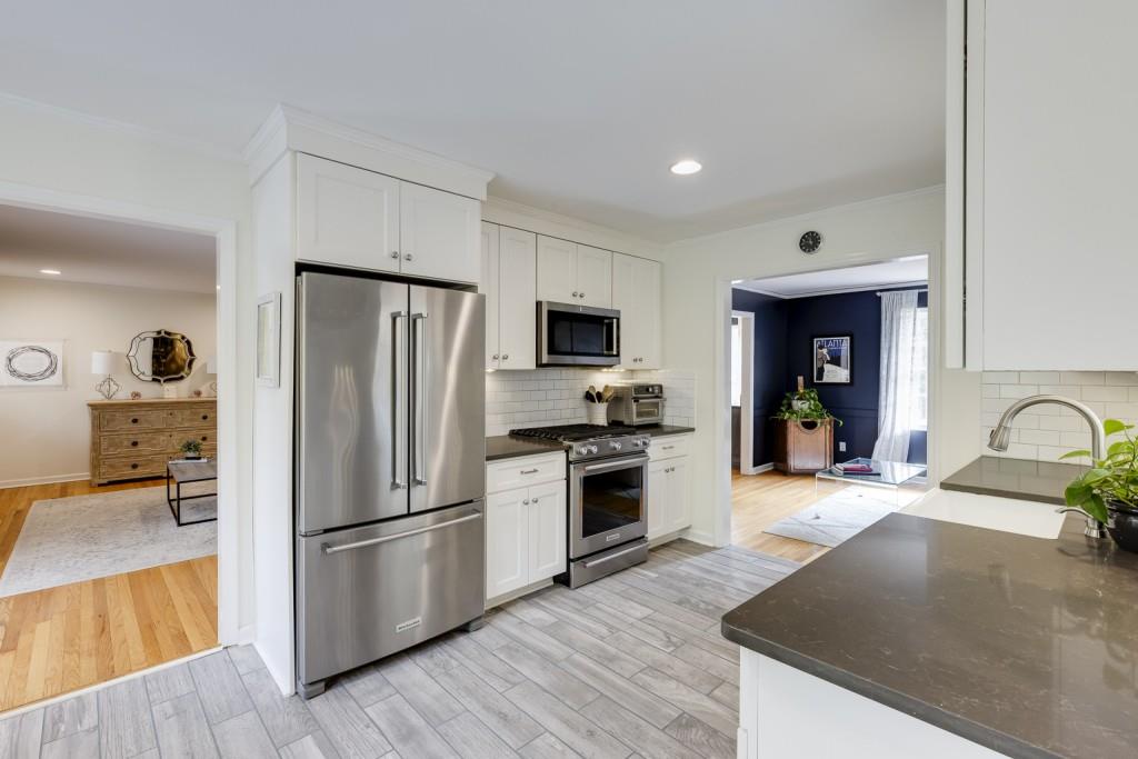 18 Brandon Ridge Drive, Sandy Springs, Georgia image 19