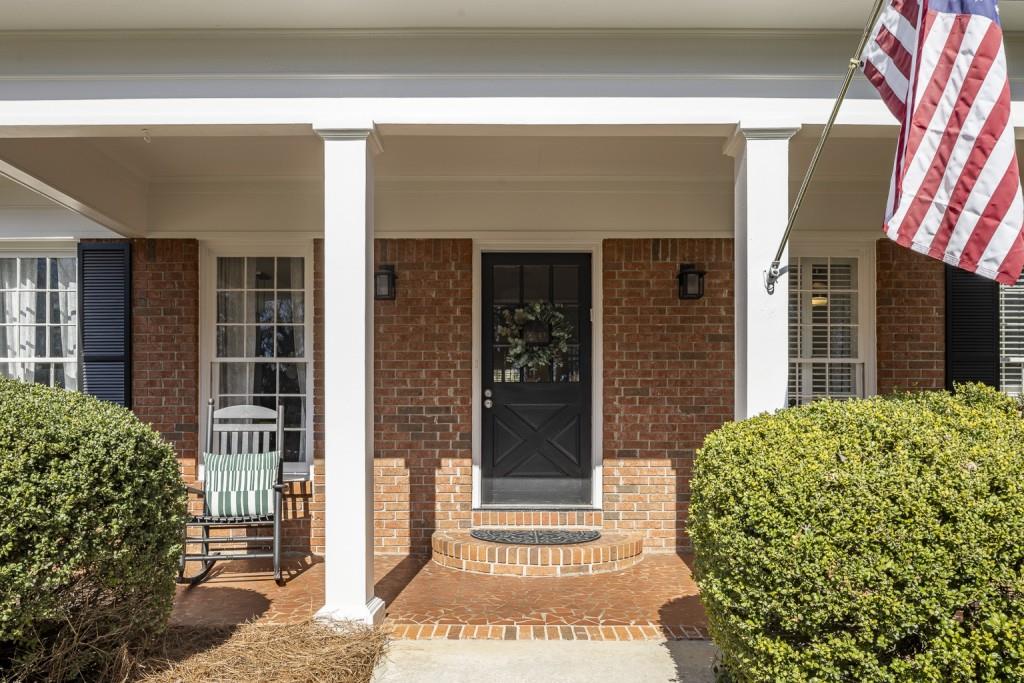 18 Brandon Ridge Drive, Sandy Springs, Georgia image 4