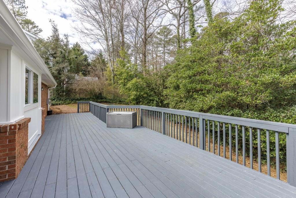 18 Brandon Ridge Drive, Sandy Springs, Georgia image 32
