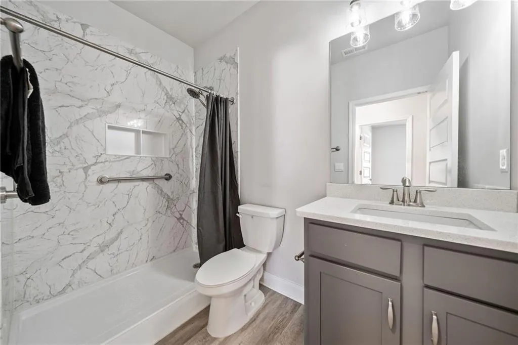 Dawsonville, Georgia 30534, United States, 5 Bedrooms Bedrooms, ,4 BathroomsBathrooms,Residential,Active,77538