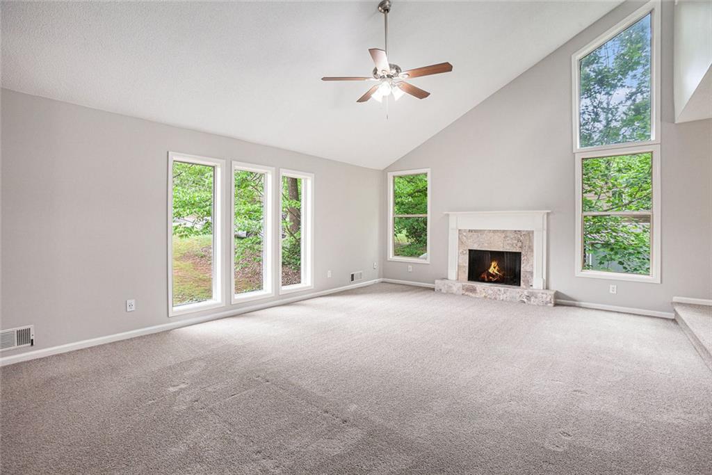 HOLLY SPRINGS - Residential