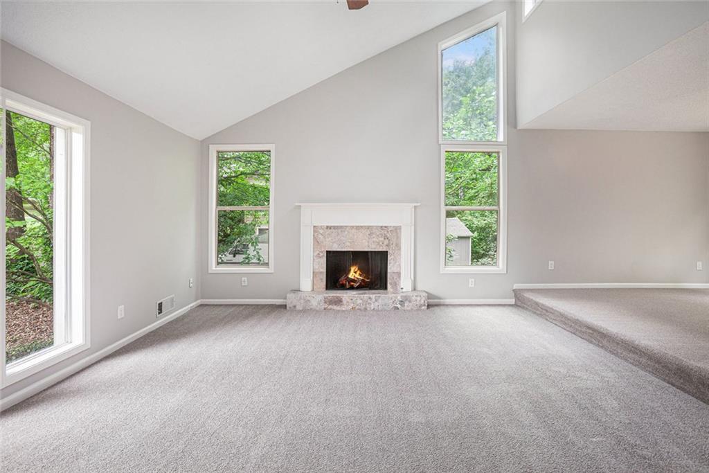 HOLLY SPRINGS - Residential
