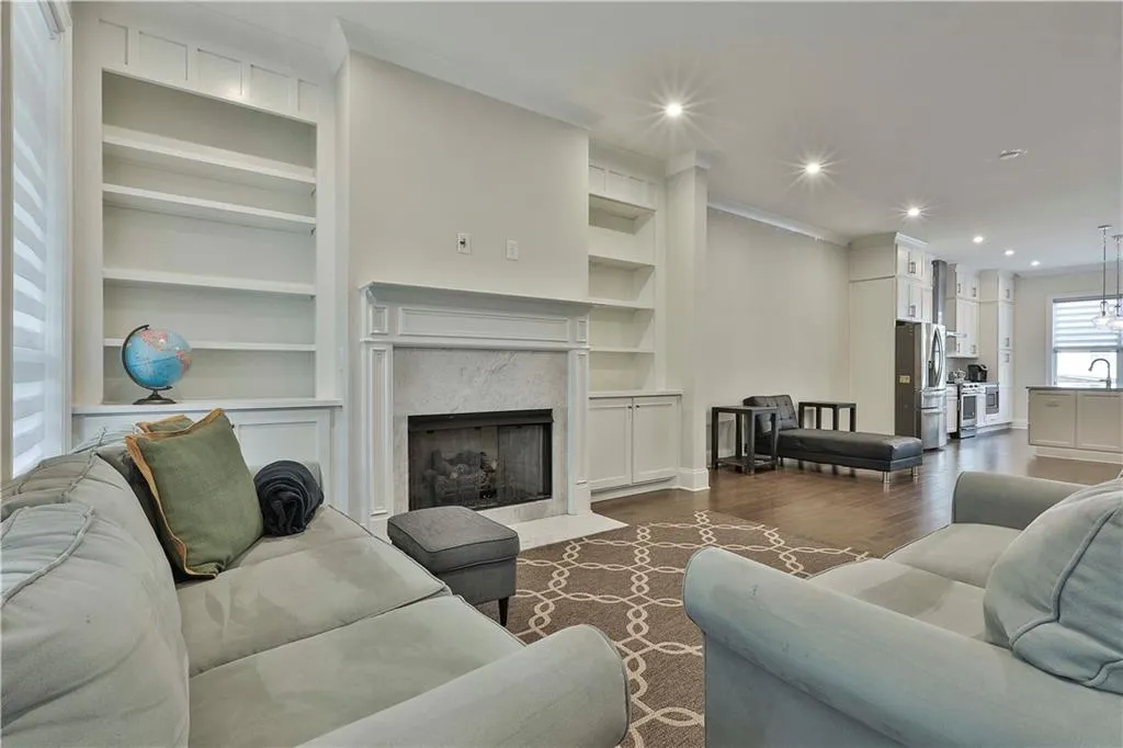 Decatur, Georgia 30033, United States, 4 Bedrooms Bedrooms, ,4 BathroomsBathrooms,Residential,Coming Soon,251354