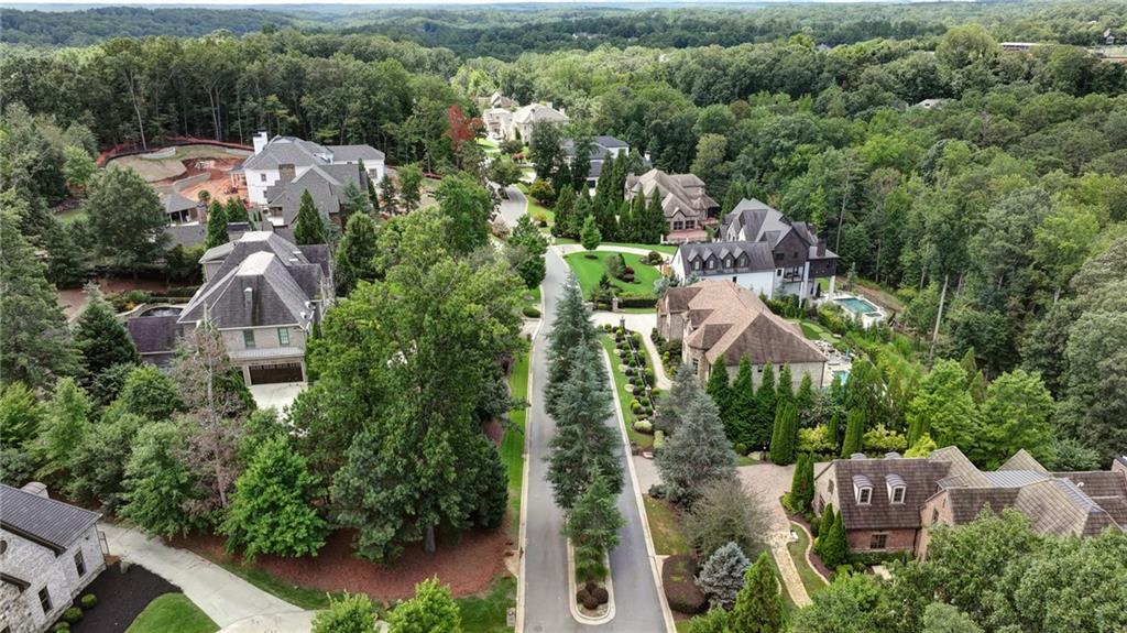 GRAND ESTATES OF THE SOUTH - Land