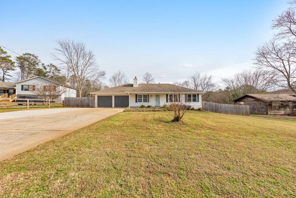 Photo of 5434 Applewood Court, Acworth, GA 30102 (MLS # 7702608)