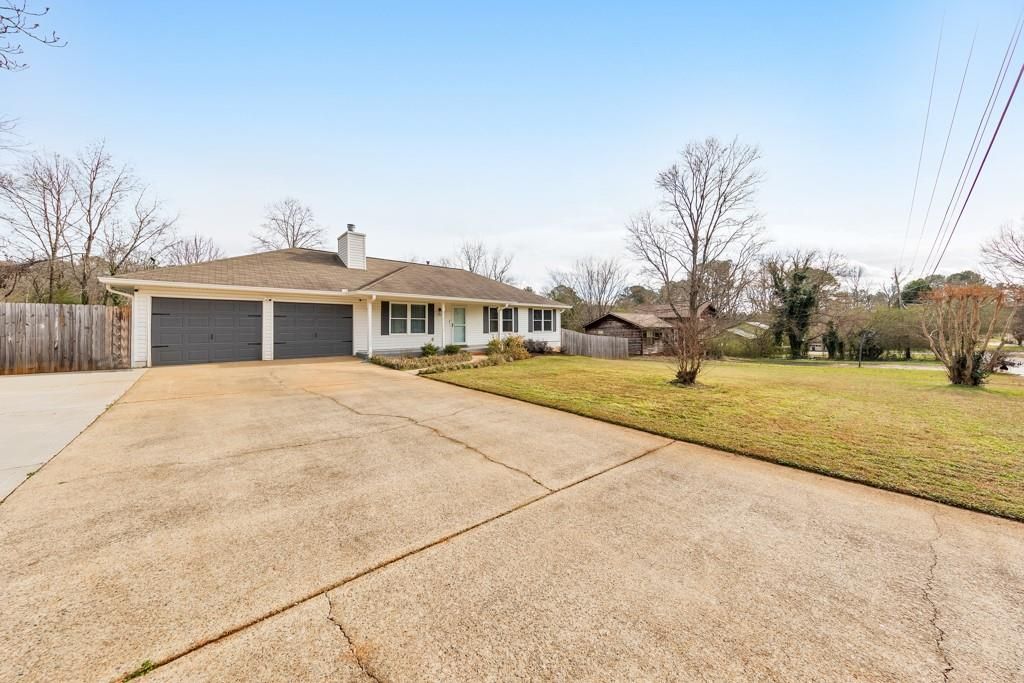 Photo of 5434 Applewood Court, Acworth, GA 30102 (MLS # 7702608)