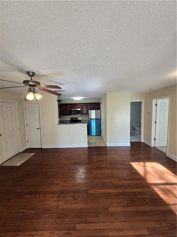 1202 Santa Fe Parkway, Atlanta, Georgia image 3