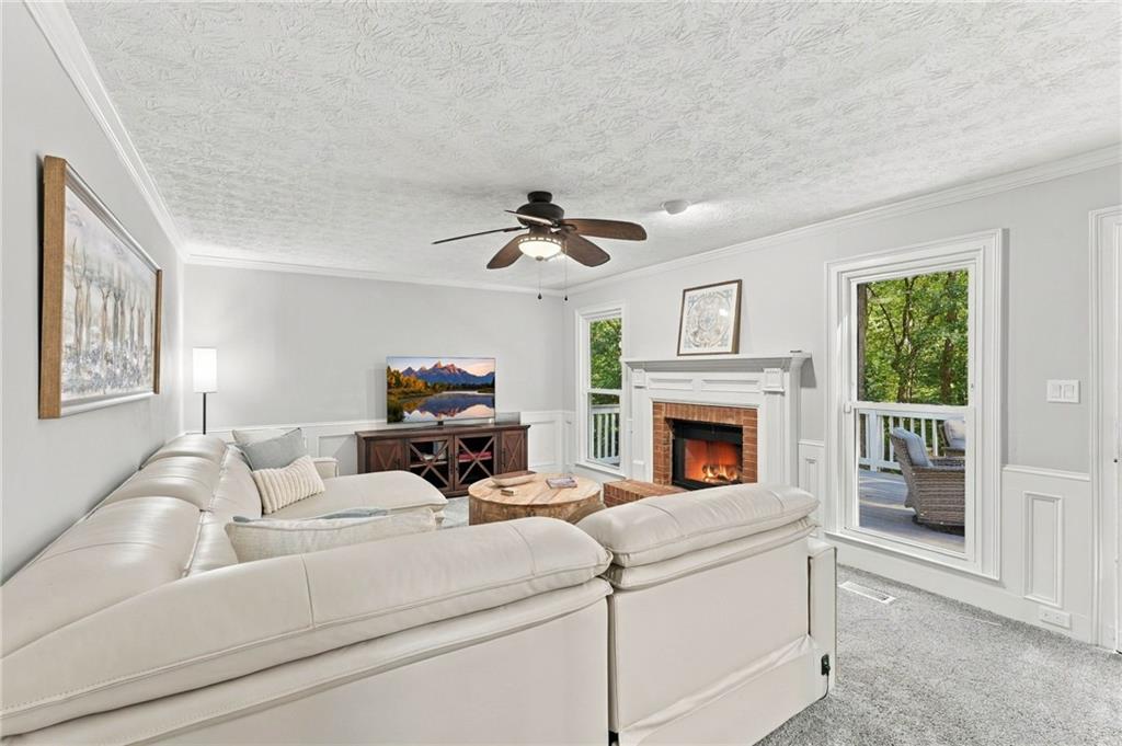1544 Thoreau Drive