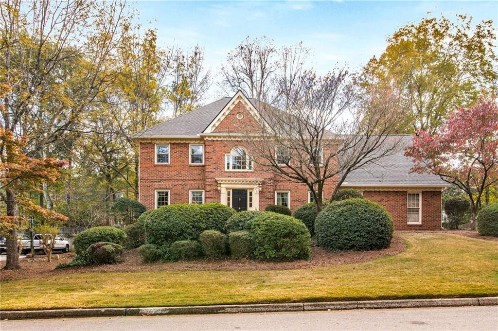 1122 Manning Farms Court, Dunwoody, Georgia image 1