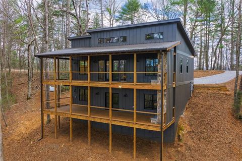 Homes For Sale - 121 Indian Lane<br/> Ellijay, GA 30540