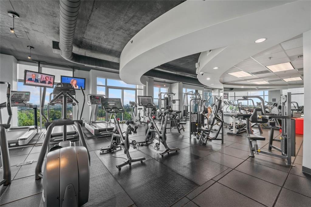 250 Pharr Road NE 1814