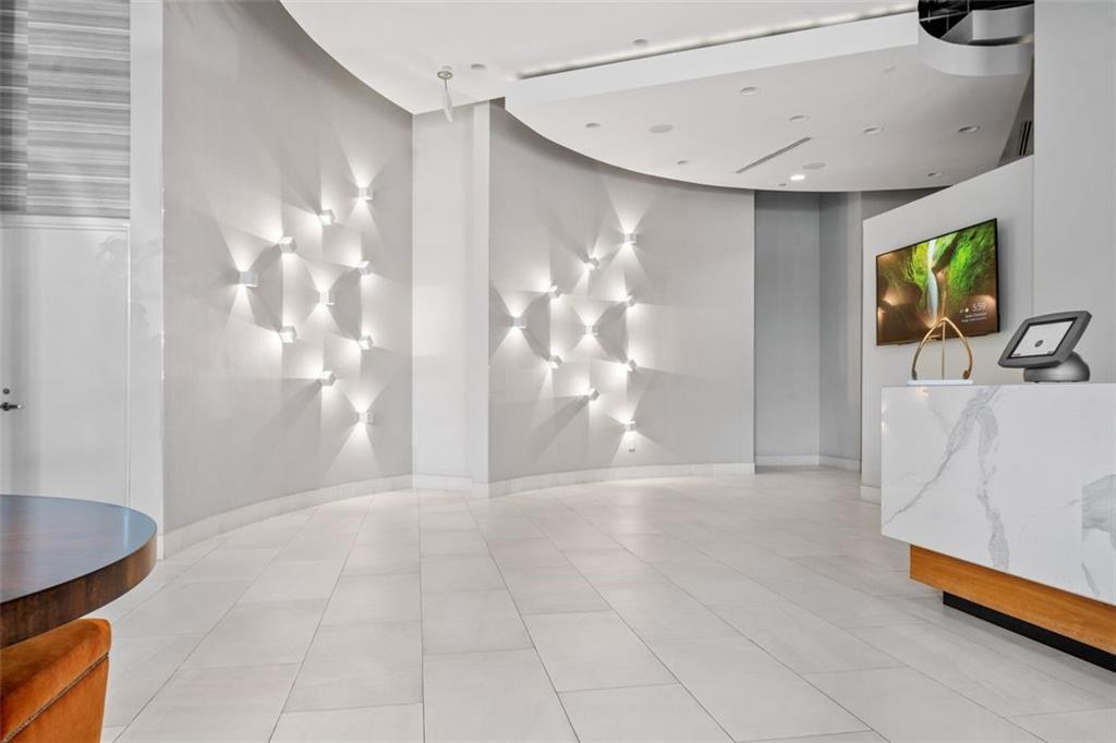 250 Pharr Road NE 1814