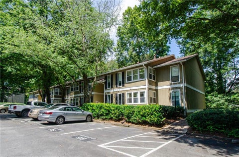 Condo For Sale - 5157 Roswell Road #2<br/> Atlanta, GA 30342