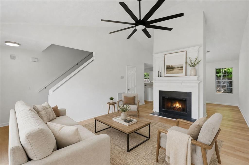2876 River Close Drive
