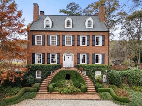 Photo of 5960 Winterthur Drive, Atlanta, GA 30328 (MLS # 7703310)