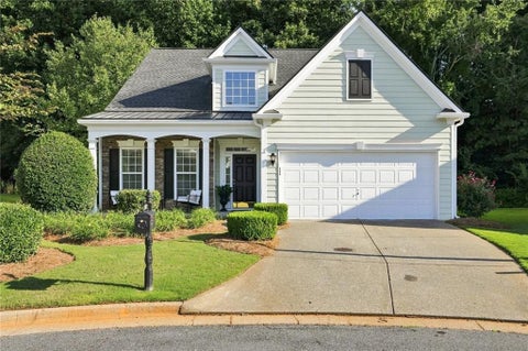 Homes For Sale - 1535 Seneca Avenue<br/> Cumming, GA 30041