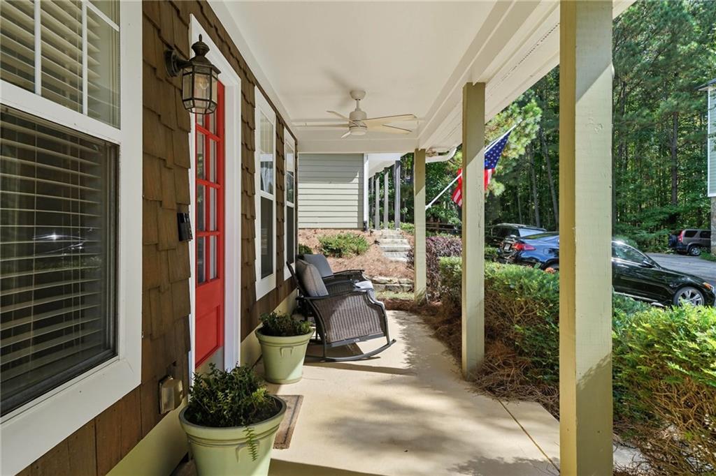 263 Lakeside Drive