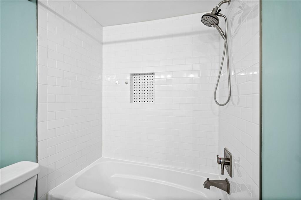 195 Sailwind Court, Roswell, Georgia image 26