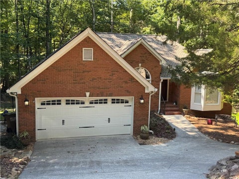 Homes For Sale - 184 Jack Rabbit Drive<br/> Waleska, GA 30183