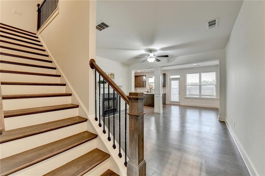 207 N Auburn Landing Place