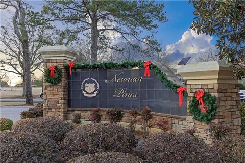 A home in Newnan