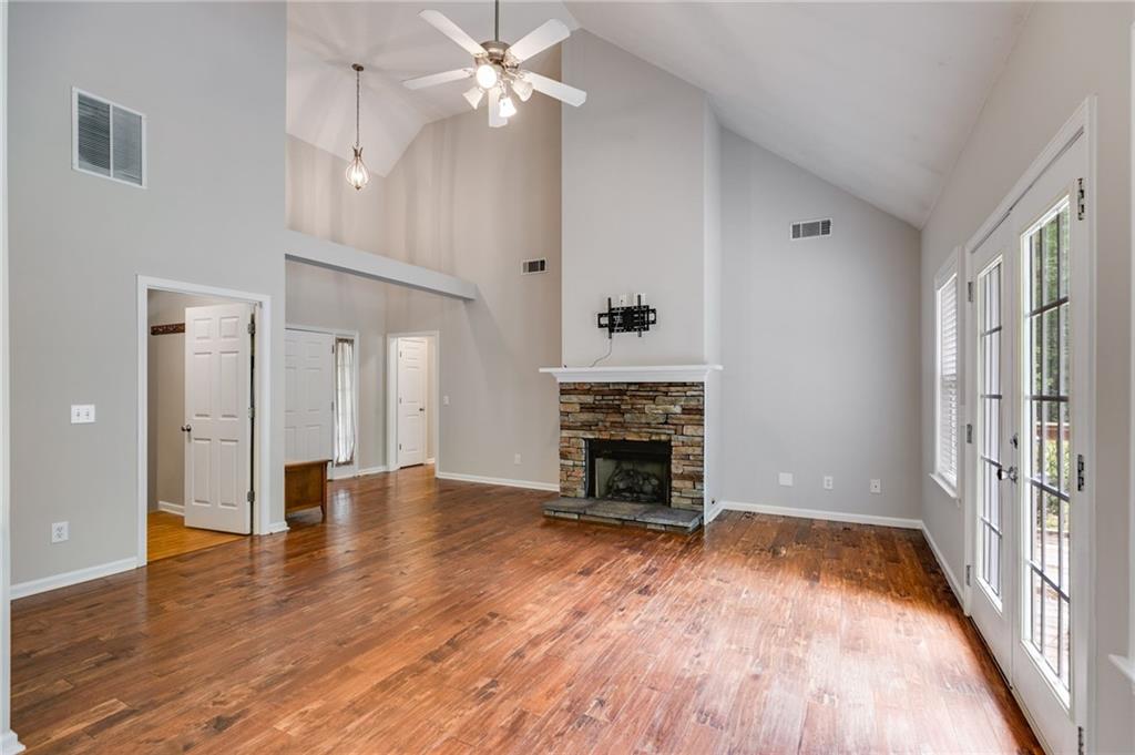 242 Brookshire Drive, Temple, Georgia image 8