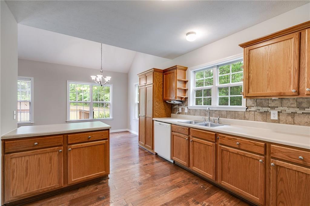 242 Brookshire Drive, Temple, Georgia image 12