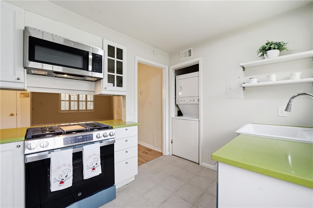 1010 Scott Boulevard A2