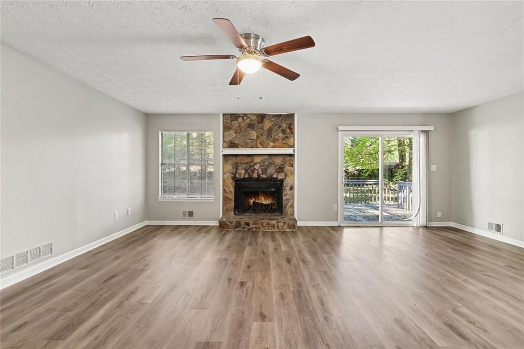 526 Knollwood Drive