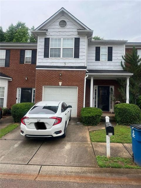 Townhouse For Sale - 116 Madeline Court<br/> Henry County, Mcdonough, GA 30253