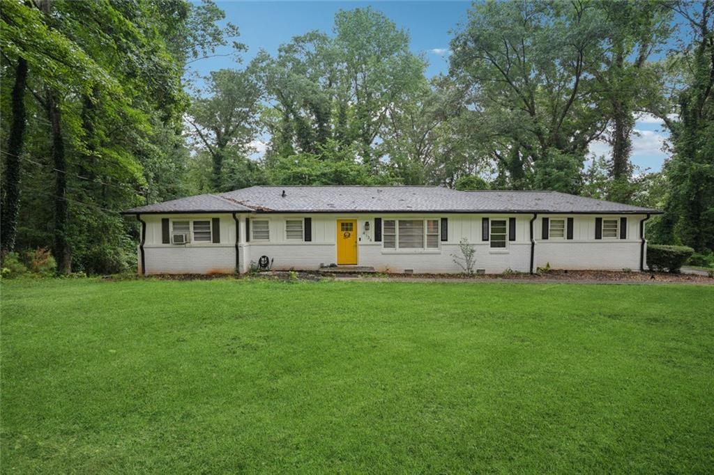 Step into this renovated 4-bedroom, 2-bath home, nestled on nearly two private acres in a quiet Ellenwood neighborhood. The striking all-white exterior offers stunning curb appeal, while the bright, semi-open interior welcomes you with stylish modern finishes and abundant natural light.
The heart of the home—a fully updated kitchen—features brand-new stainless steel appliances, sleek cabinetry, and generous storage space. A fully finished basement provides even more room to relax, work, or entertain. Each bedroom offers flexibility and comfort, making it easy to tailor the space to your lifestyle.
Outside, enjoy a peaceful, tree-lined backyard perfect for unwinding or hosting gatherings. With new appliances throughout and thoughtful updates in every corner, this refreshed Ellenwood gem is move-in ready.
Located just minutes from I-285, this home offers easy access to the airport, downtown Atlanta, Decatur, and other key destinations—making your daily commute or weekend outings a breeze.
Schedule your private tour today and discover the perfect blend of space, style, and convenience.