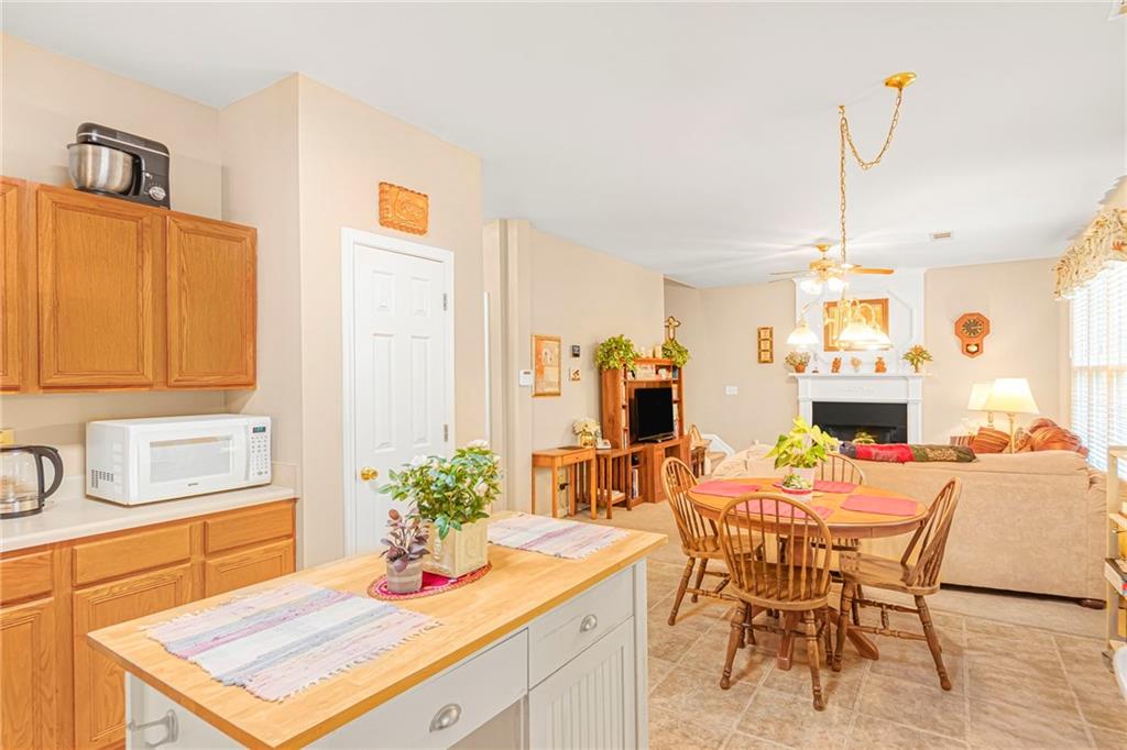 4034 Brockett Walk, Tucker, Georgia image 13